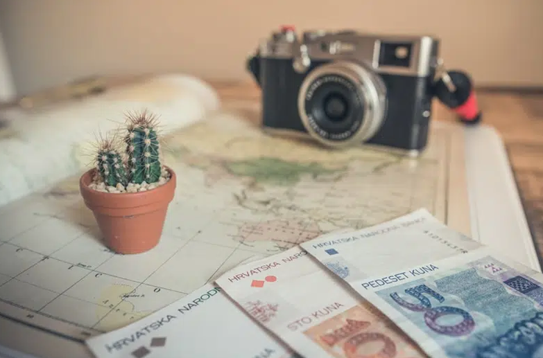 How to Manage Your Money and Carry Cash on the Trail